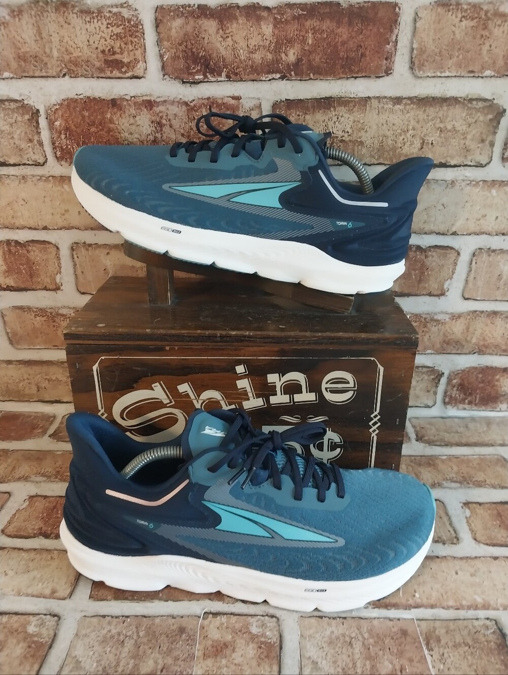 Pre-owned 2022 Altra Torin 6